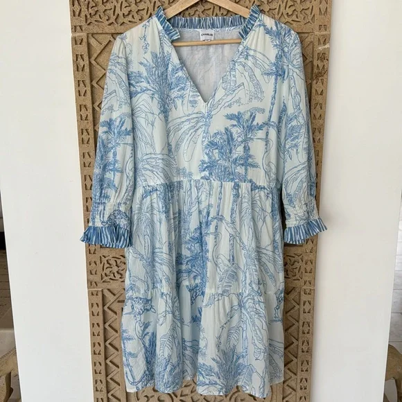 Charleston Shoe Company Charlee Alexis Dress Blue Tropical Pattern Size Medium - Picture 1 of 9